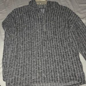 Long sleeve tee with hoodie